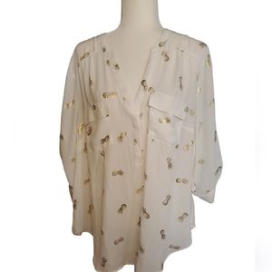 NWOT Torrid Harper Gold Pineapple Blouse